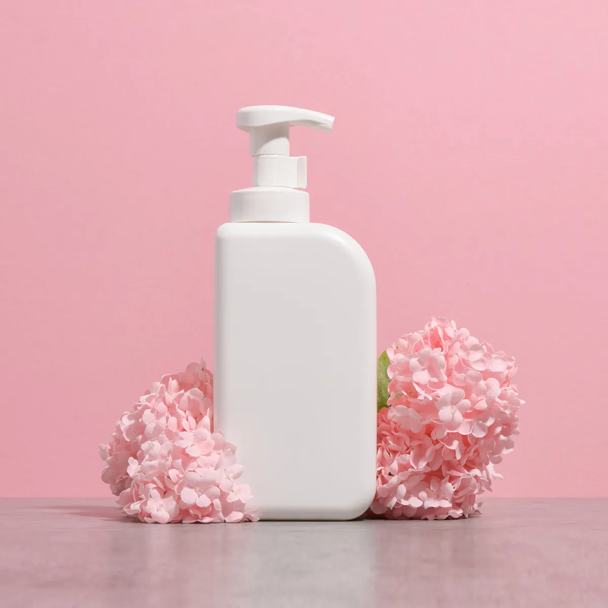 Clarifying AHA Cleanser - Image 1