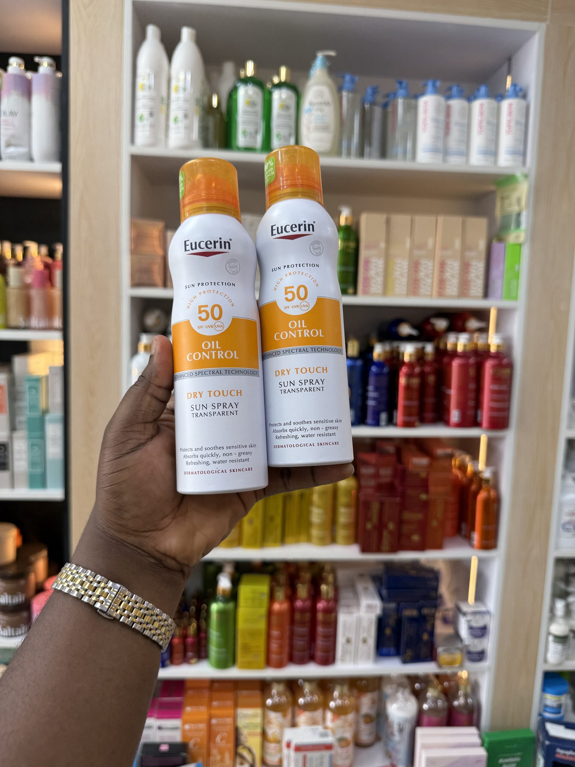 Sun Body Oil Control Aerosol Spray SPF 50 - Image 1